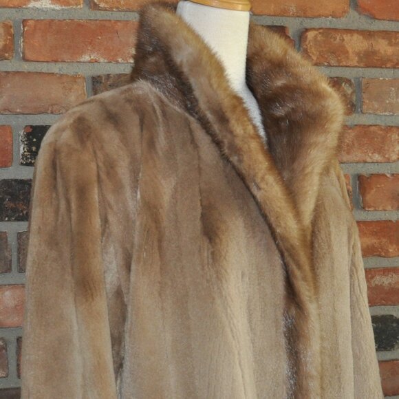 Majestic CANADA Pastel Honey Blonde Sheared MINK FUR LONG Coat Jacket - Picture 7 of 16